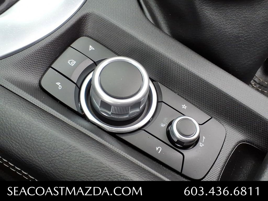Certified 2024 MAZDA MX-5 Miata Club RWD image 12