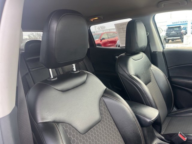 Used 2019 Jeep Compass Latitude image 54