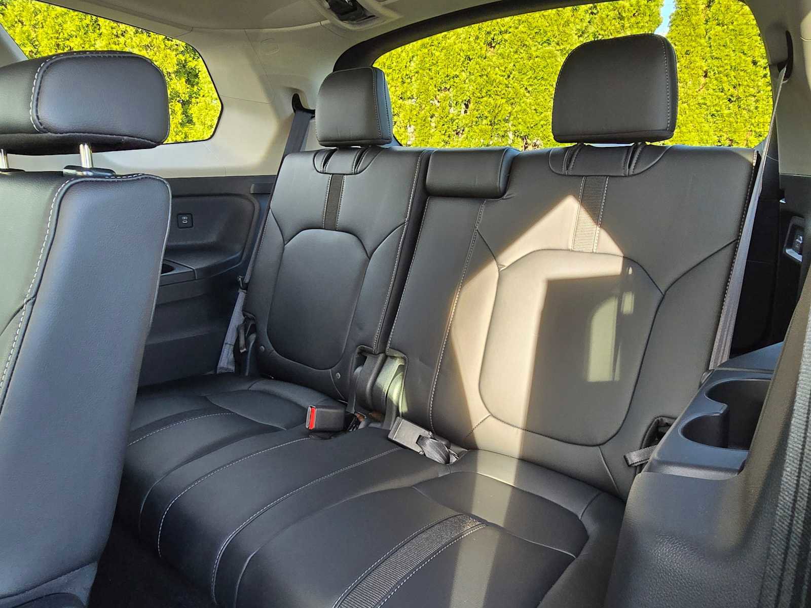 Used 2025 Honda Pilot EX-L image 18