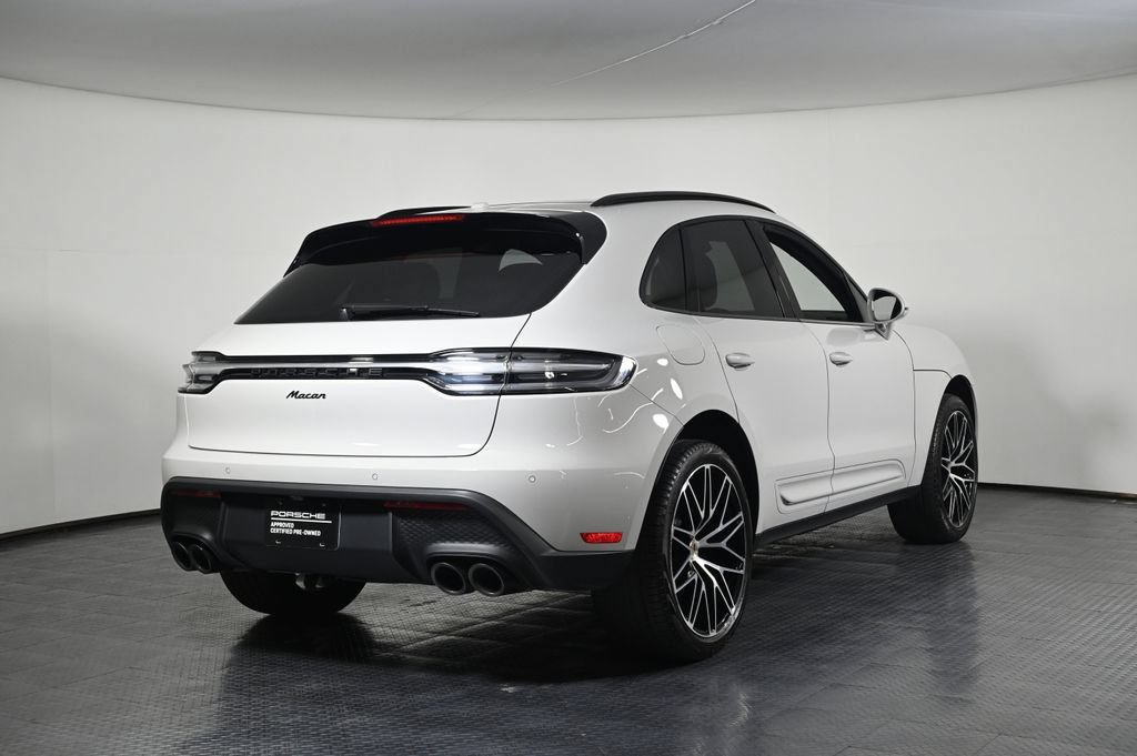 Certified 2023 Porsche Macan AWD/4WD image 7