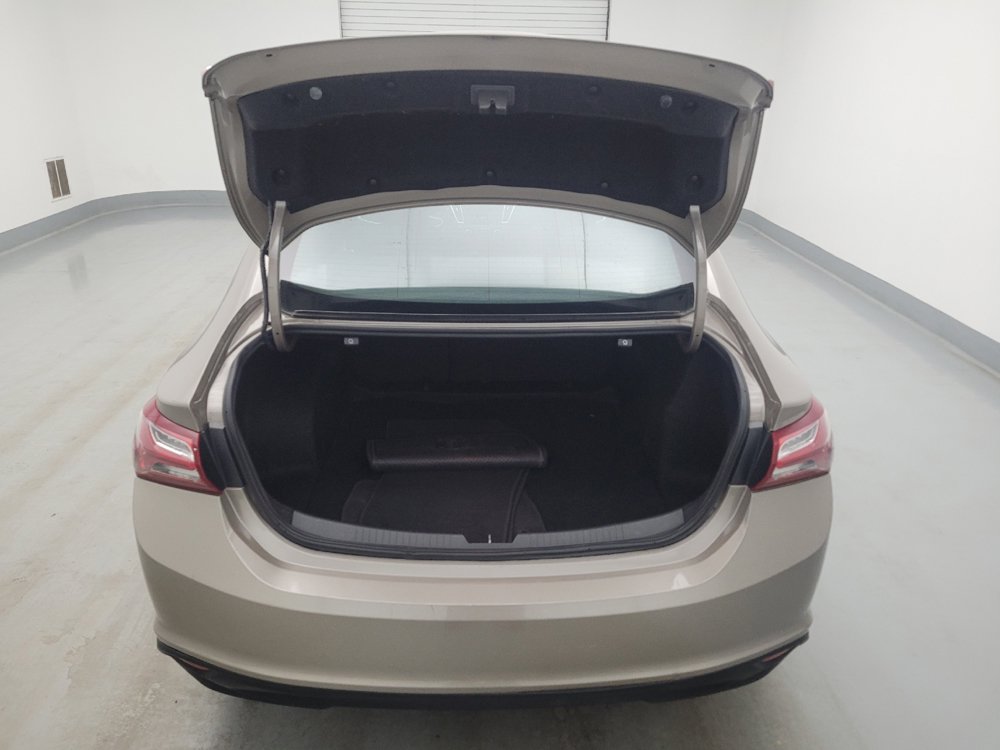 Used 2022 Chevrolet Malibu LT FWD image 29