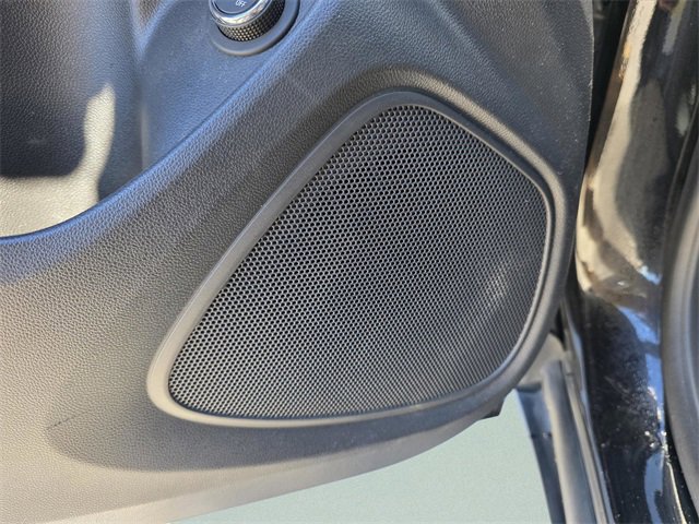 Used 2020 Buick Encore GX Preferred w/ Cold Weather Comfort Package image 24