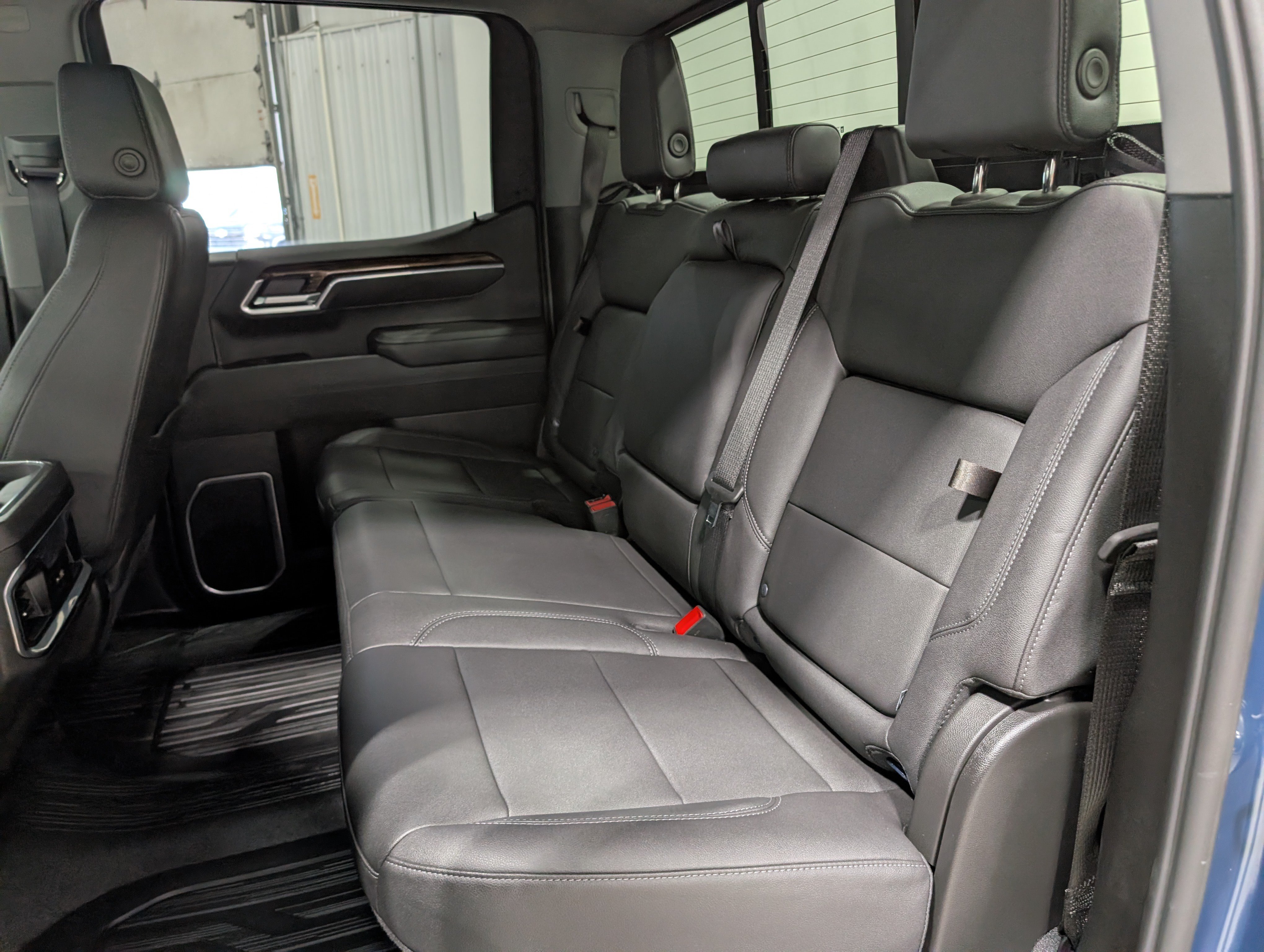 Used 2026 GMC Sierra 1500 Elevation w/ Elevation Premium Package AWD/4WD image 17