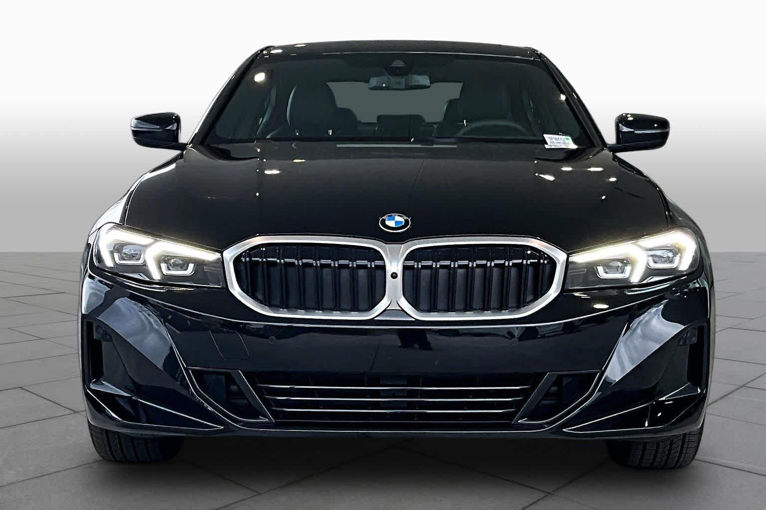 Used 2026 BMW 330i Sedan RWD image 3