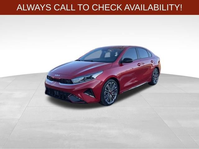Used 2023 Kia Forte GT image 3