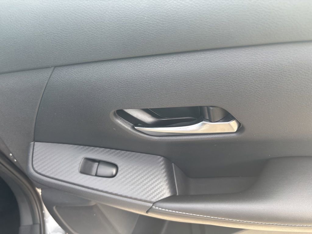 Used 2023 Nissan Sentra SV FWD image 25
