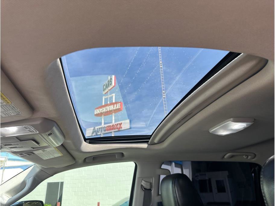 Used 2014 Toyota Tundra Limited image 20