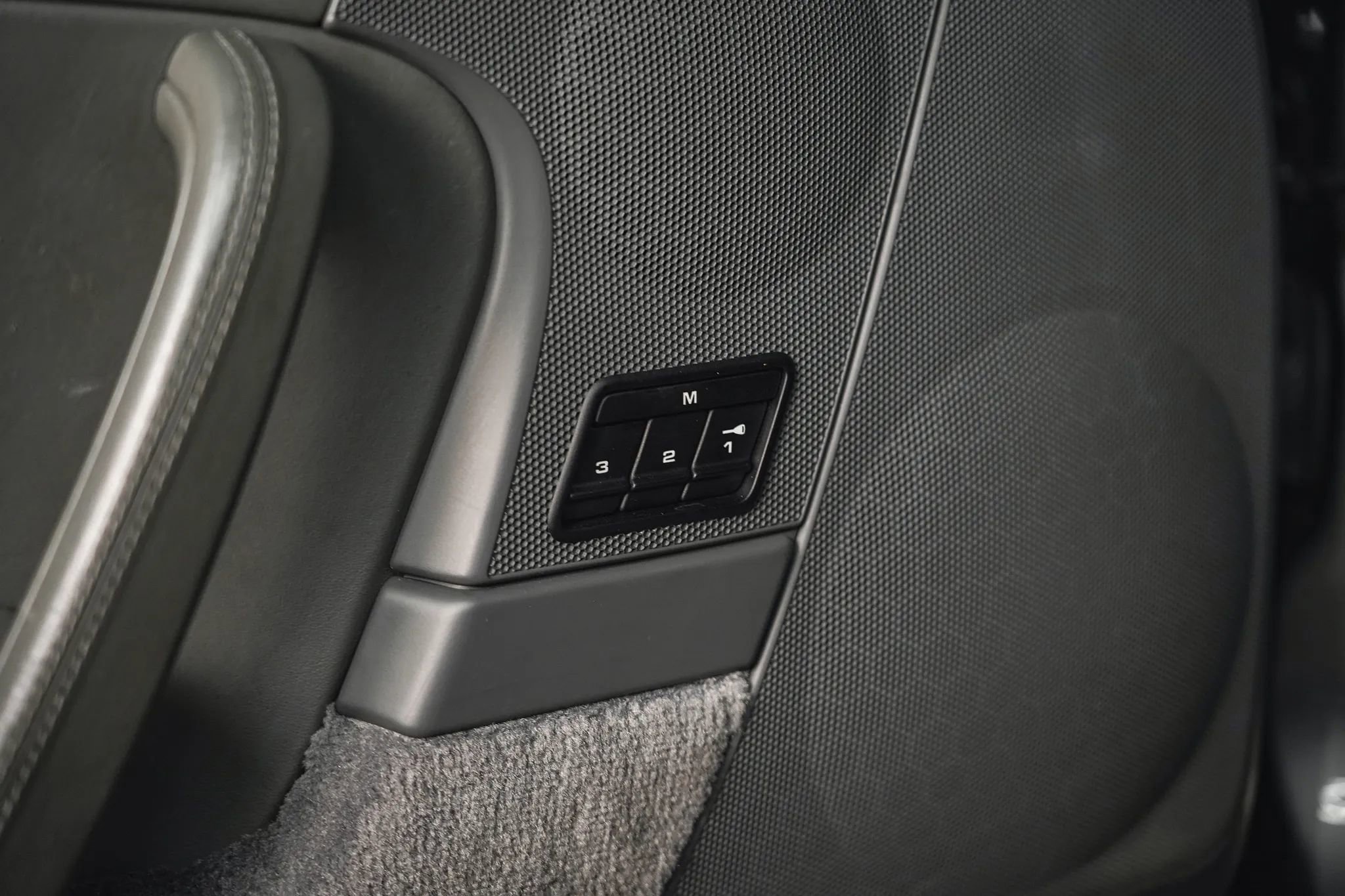 Used 2007 Porsche 911 GT3 RS image 33