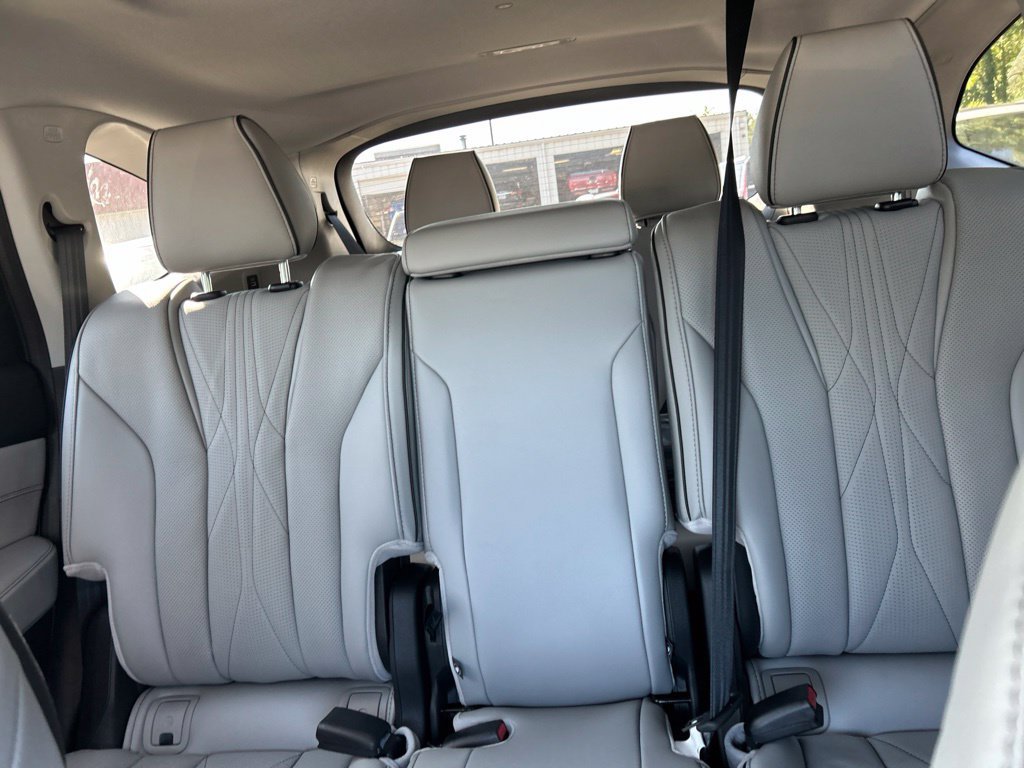 New 2026 Acura MDX w/ Advance Package AWD/4WD image 15