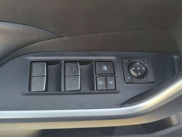 Certified 2024 Toyota RAV4 XLE w/ Convenience Package FWD image 8