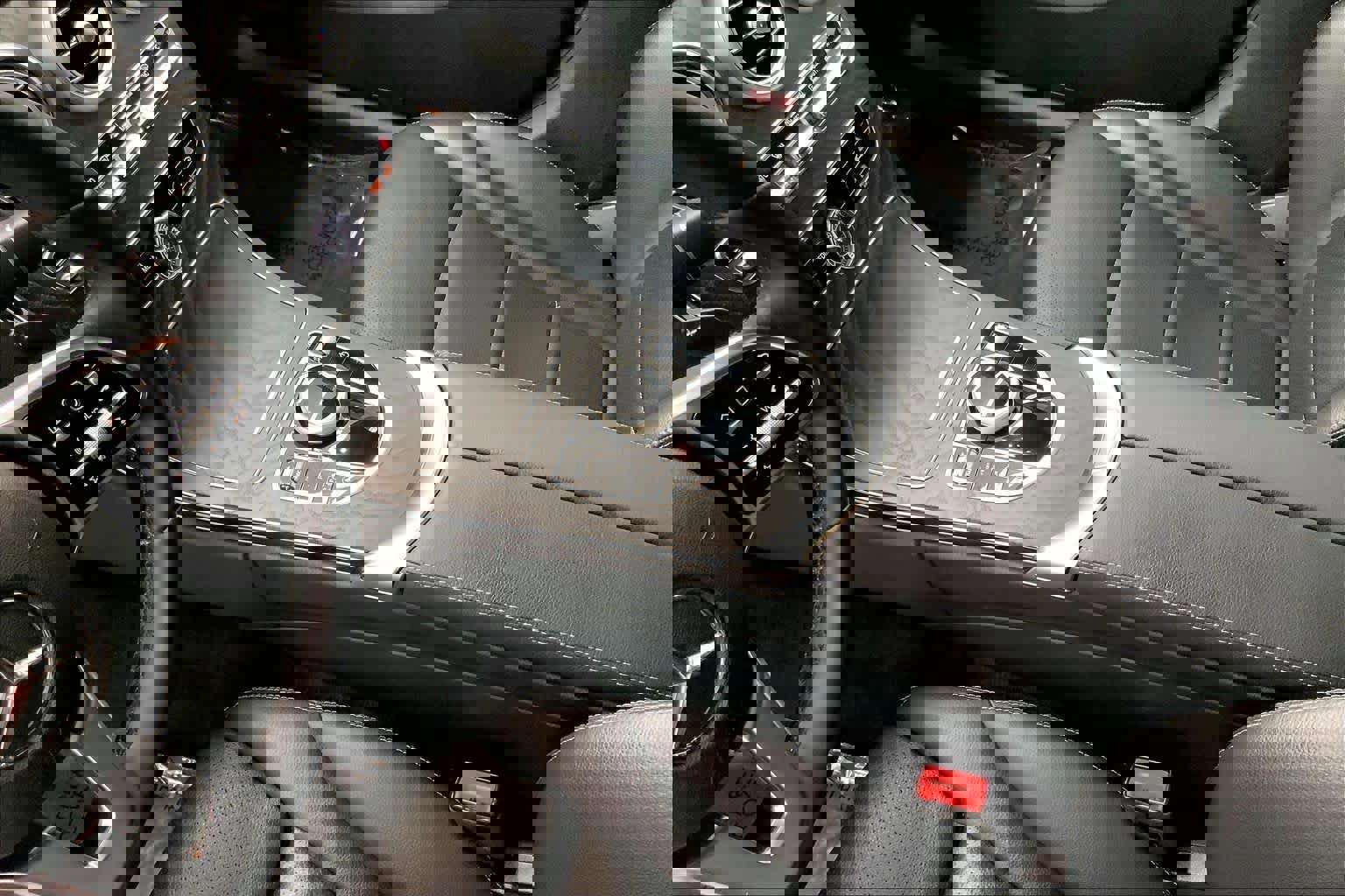 Certified 2020 Mercedes-Benz C 300 Sedan image 26