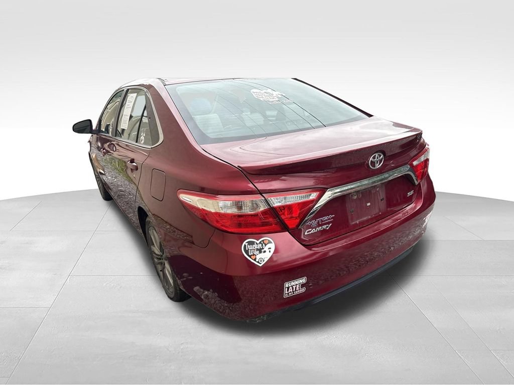 Used 2017 Toyota Camry SE FWD image 9