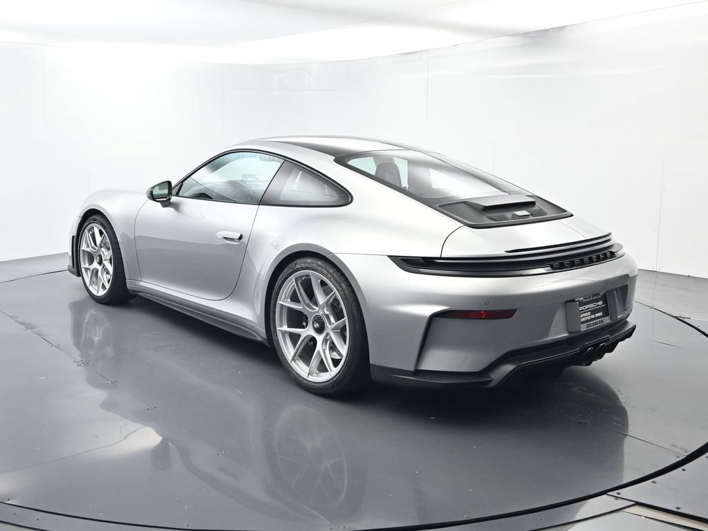Certified 2026 Porsche 911 GT3 RWD image 3