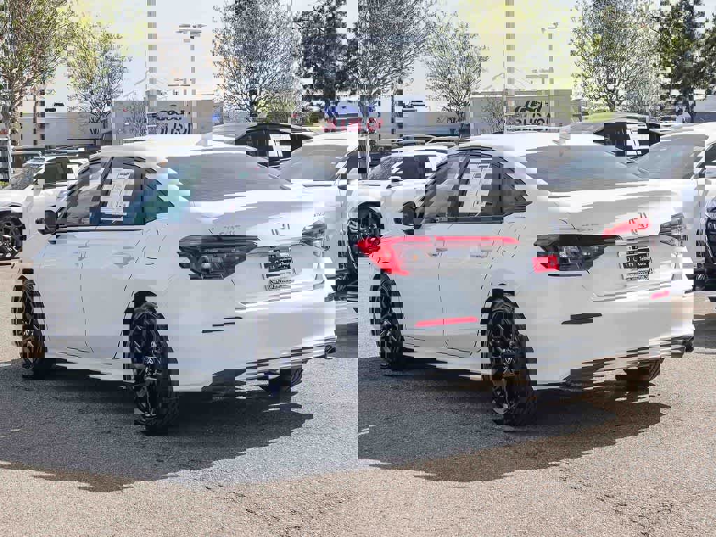 Used 2024 Honda Civic Sport image 6