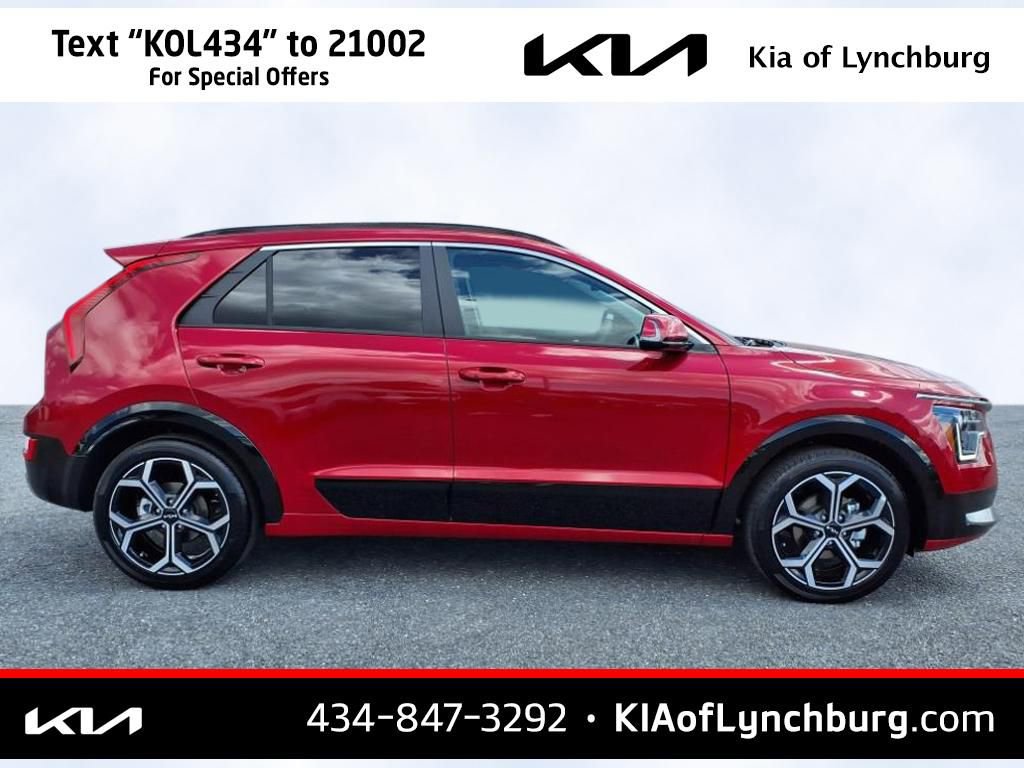 New 2025 Kia Niro EX Touring image 3