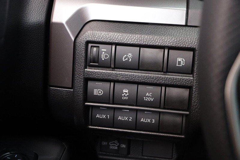 New 2025 Toyota Tacoma TRD Off-Road image 20