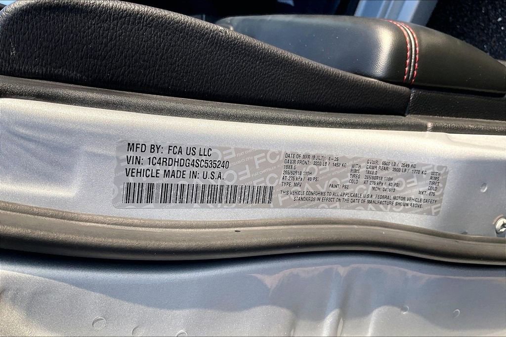 Used 2025 Dodge Durango GT image 35