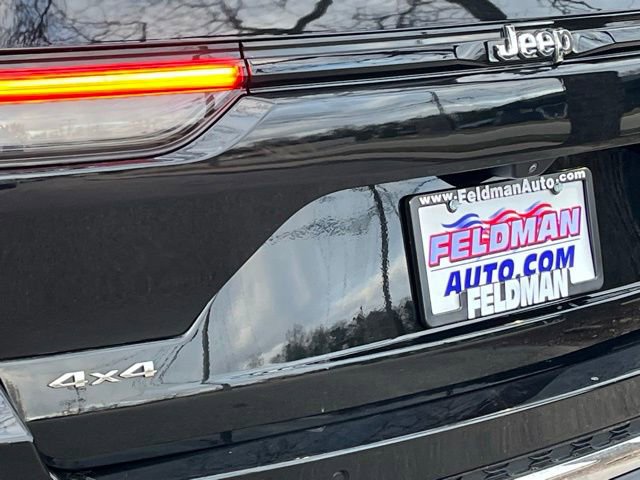 Used 2023 Jeep Grand Cherokee Limited image 33