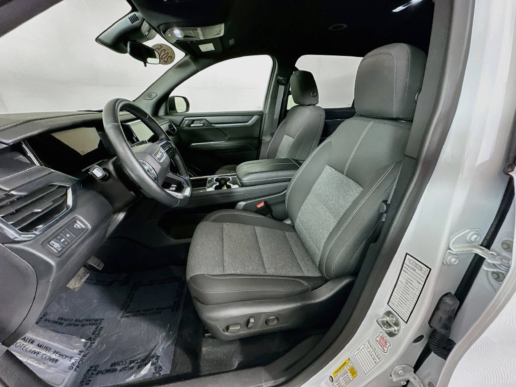 Used 2025 GMC Acadia Elevation FWD image 29