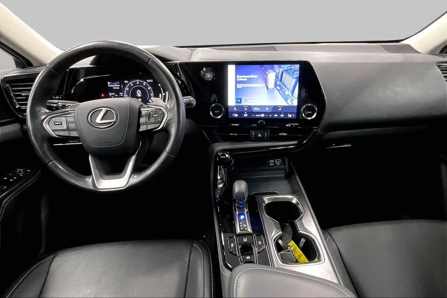 Used 2024 Lexus NX 250 FWD image 15
