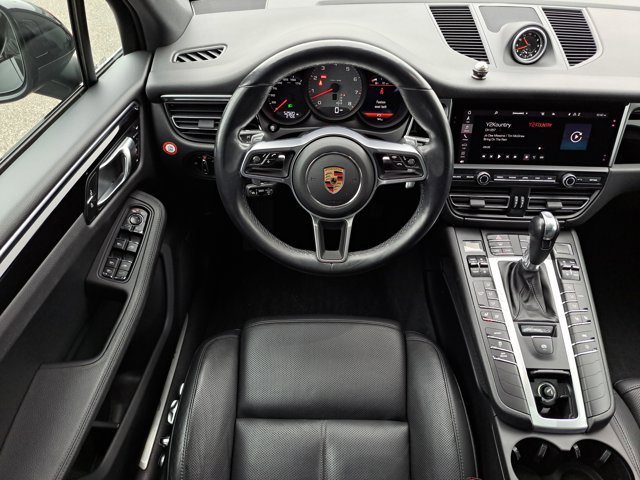 Certified 2020 Porsche Macan S image 17