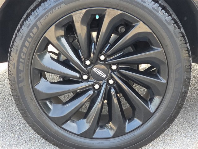 Used 2021 Lincoln Navigator Reserve image 9