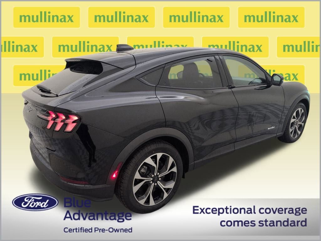 Certified 2025 Ford Mustang Mach-E Select w/ Comfort Package Lite image 3