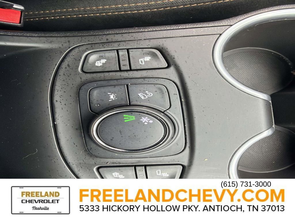 Used 2021 GMC Terrain SLE w/ Driver Convenience Package image 32