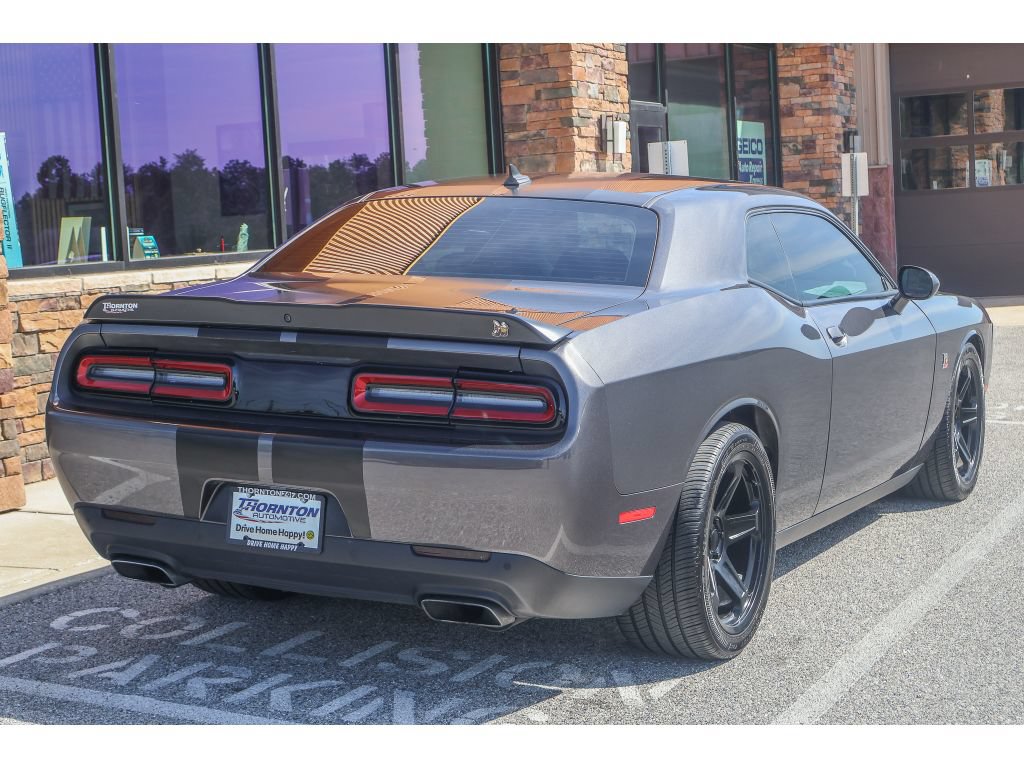Used 2021 Dodge Challenger R/T Scat Pack RWD image 3