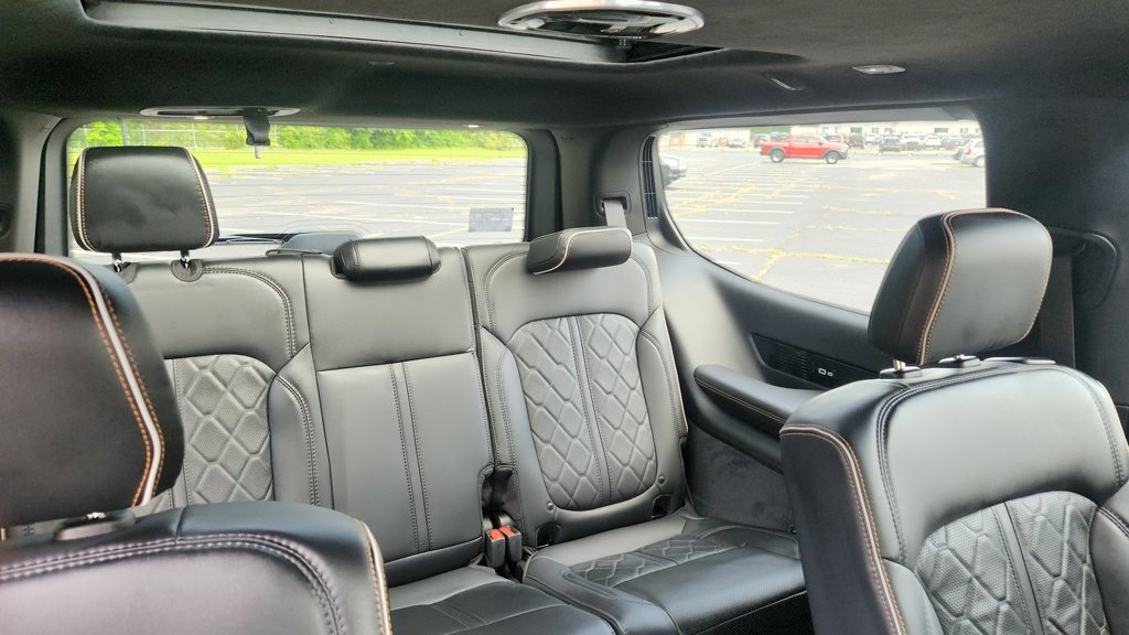 New 2026 Jeep Grand Wagoneer Summit AWD/4WD image 14