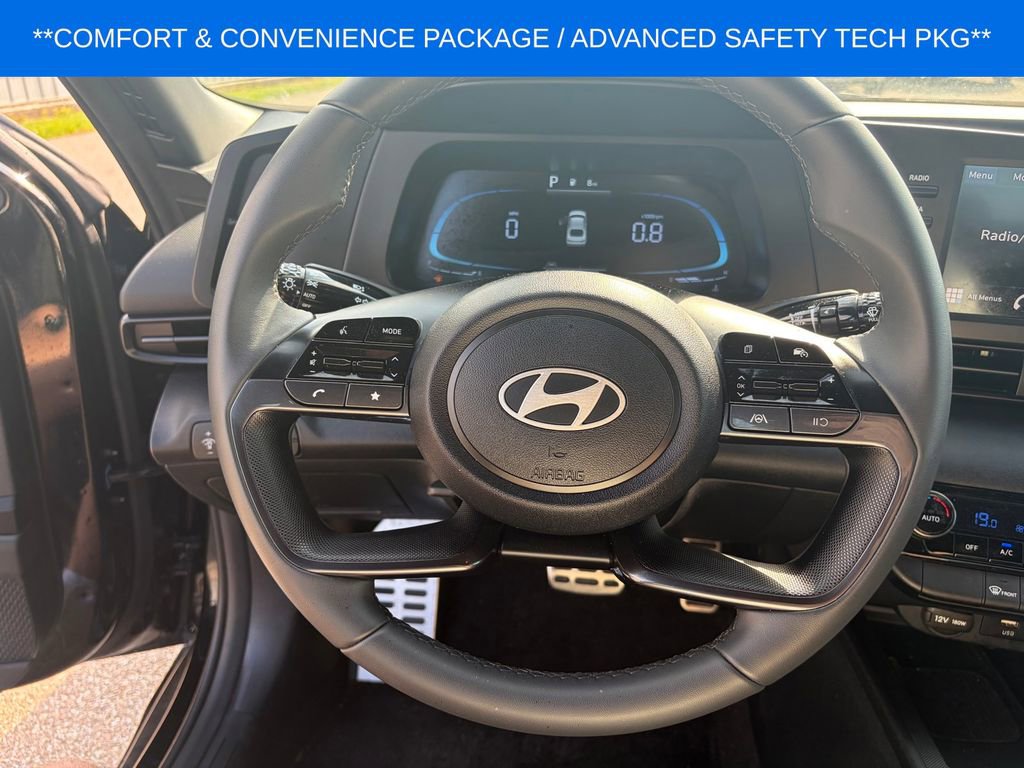 Used 2026 Hyundai Elantra Sport FWD image 11