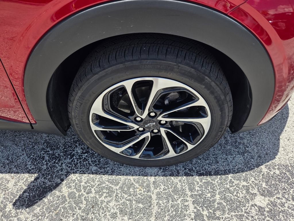 Used 2023 Chevrolet Bolt EUV Premier w/ Super Cruise Package FWD image 18
