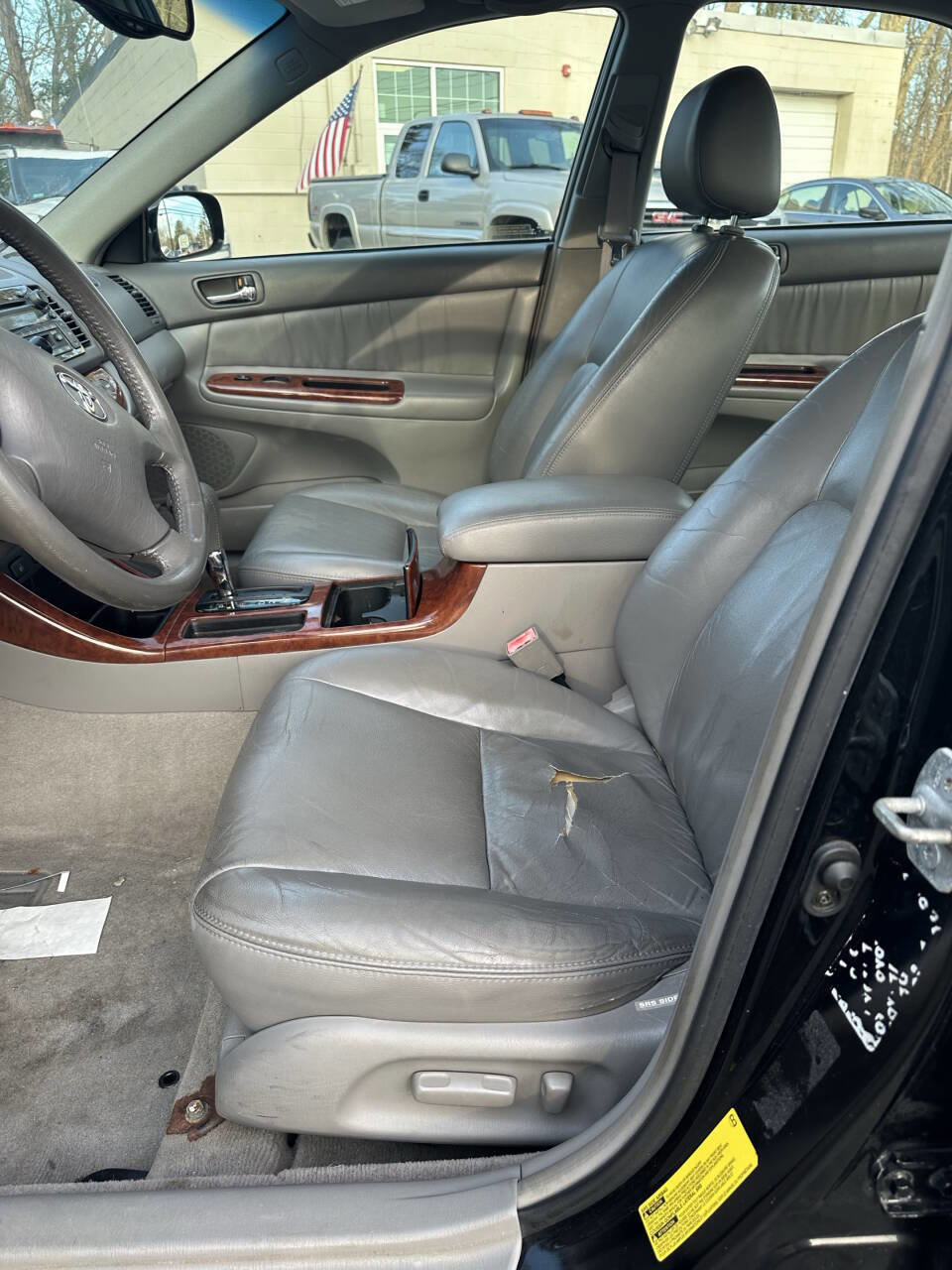 Used 2002 Toyota Camry XLE FWD image 16