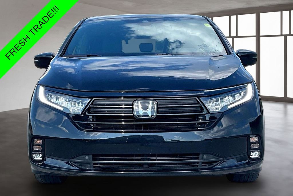 Certified 2024 Honda Odyssey Sport image 2