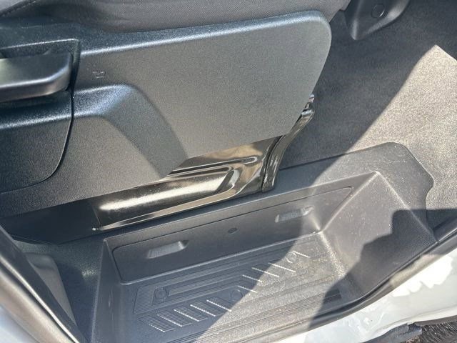 Used 2023 Ford Transit 350 XLT image 30