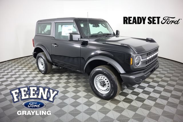 New 2026 Ford Bronco Base image 1
