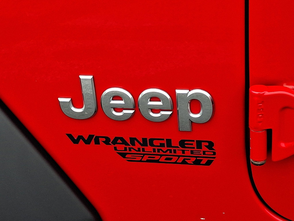 Used 2021 Jeep Wrangler Unlimited Sport image 17
