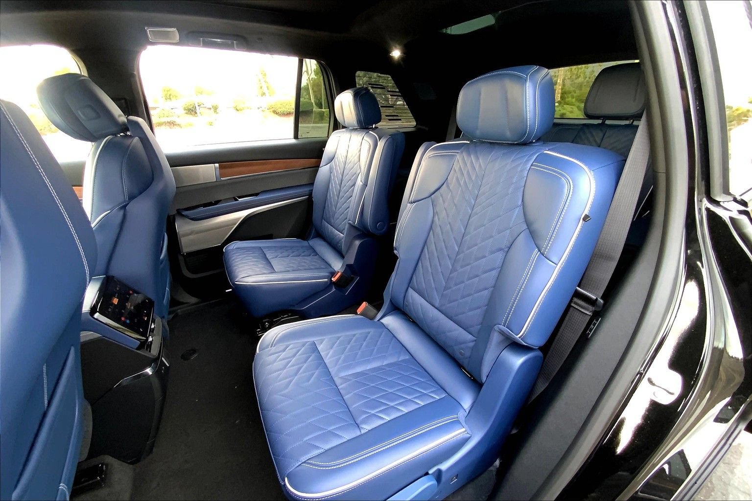 Used 2026 Cadillac Vistiq Premium Luxury AWD/4WD image 29