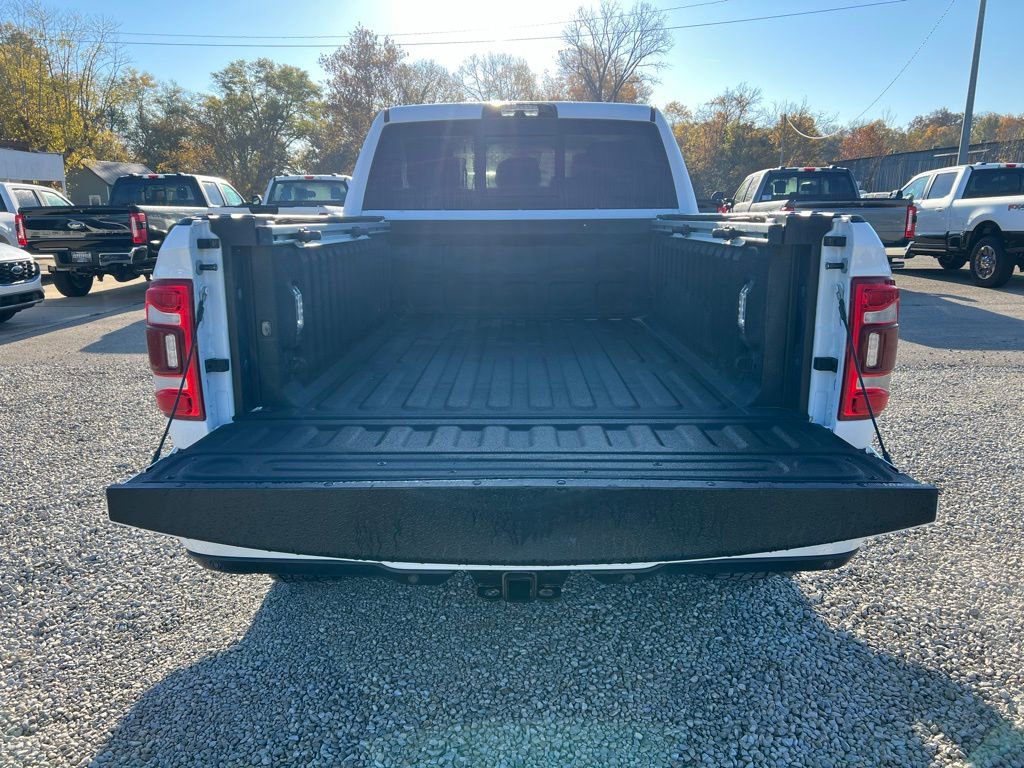 Used 2024 RAM 3500 Limited w/ Safety Group image 17