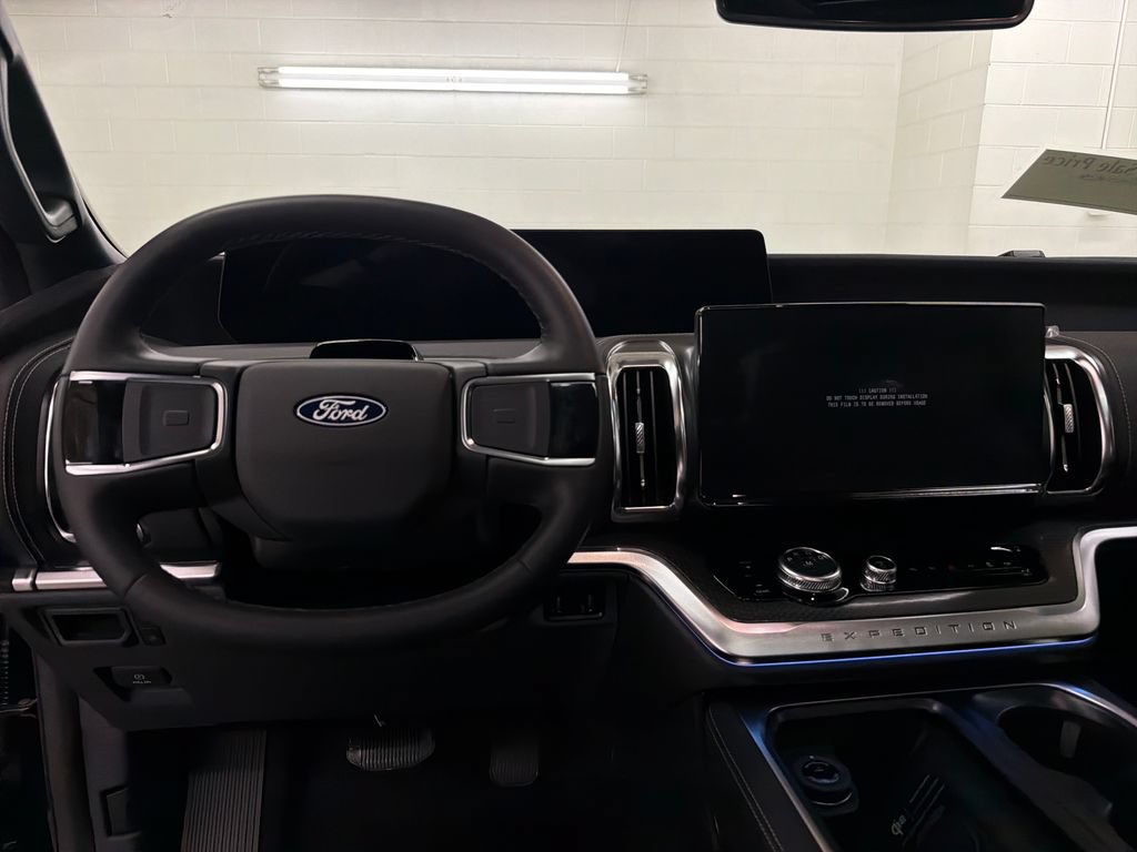 New 2027 Ford Expedition Max Platinum w/ Stealth Appearance Package RWD image 8