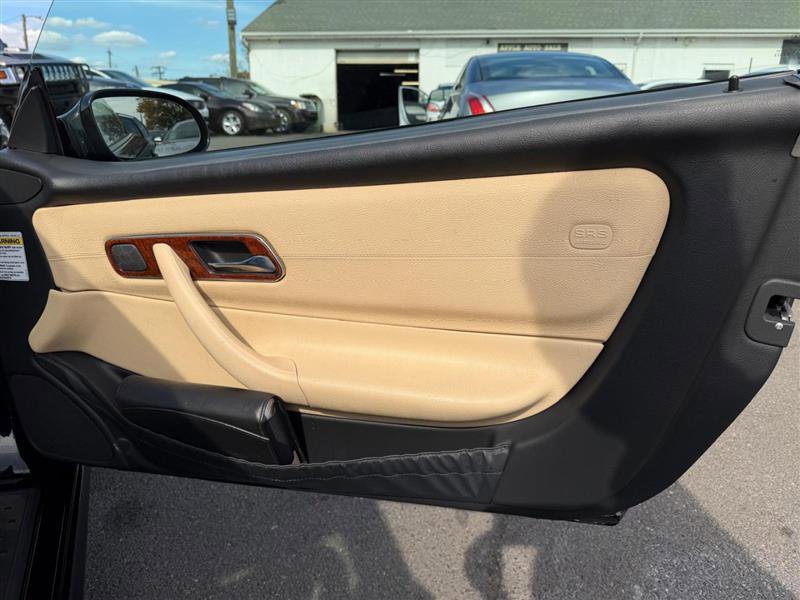 Used 2001 Mercedes-Benz SLK 320 image 8