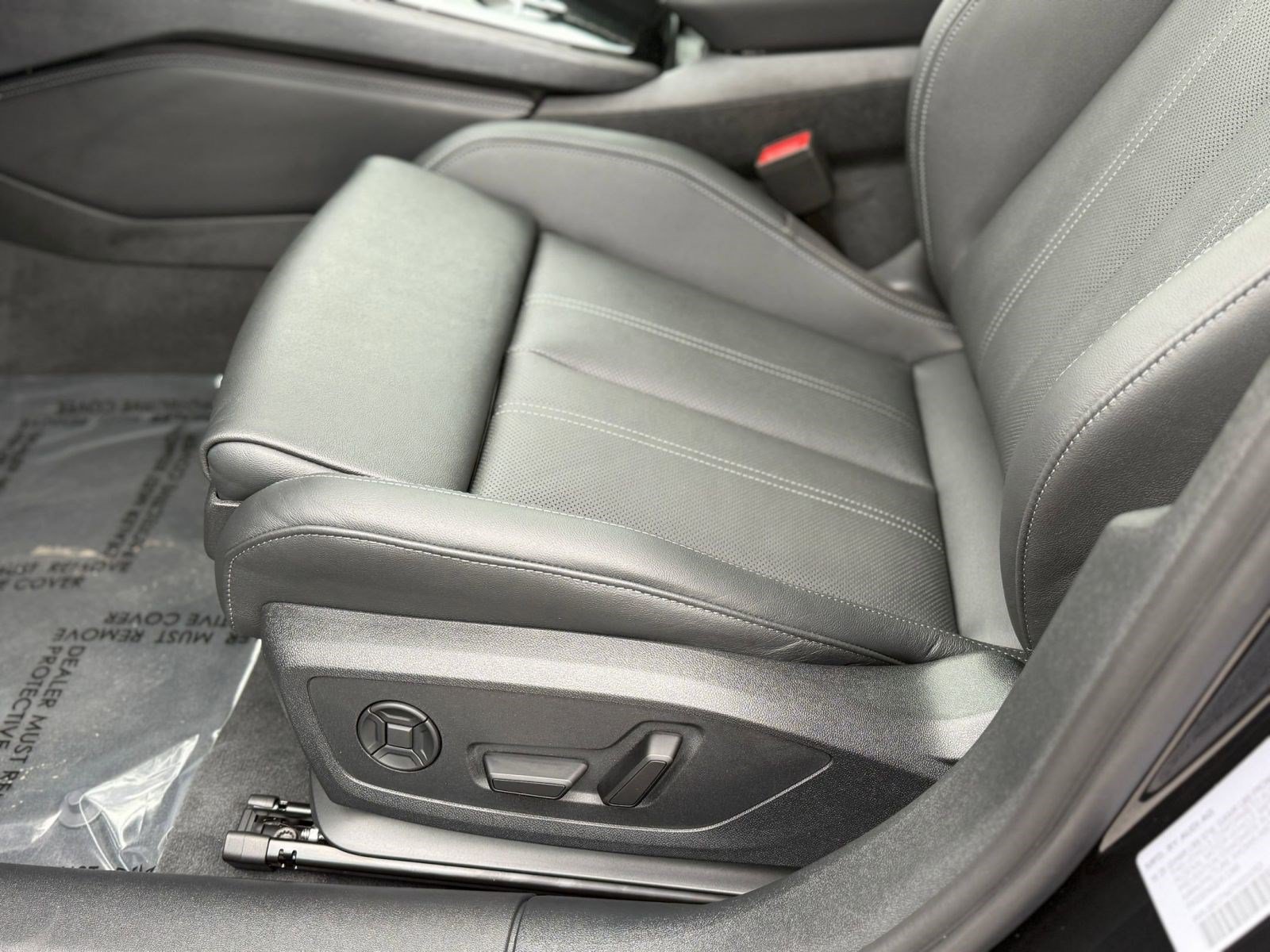 New 2026 Audi A6 Premium Plus AWD/4WD image 14
