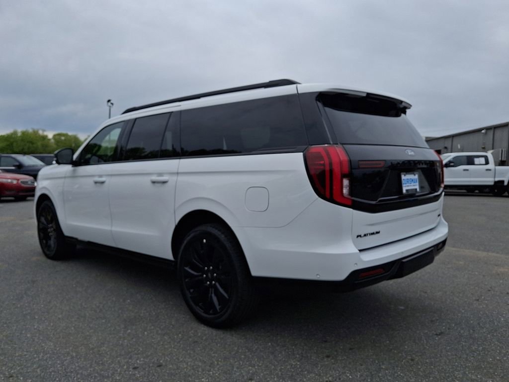 Used 2025 Ford Expedition Max Platinum w/ Stealth Appearance Package AWD/4WD image 4