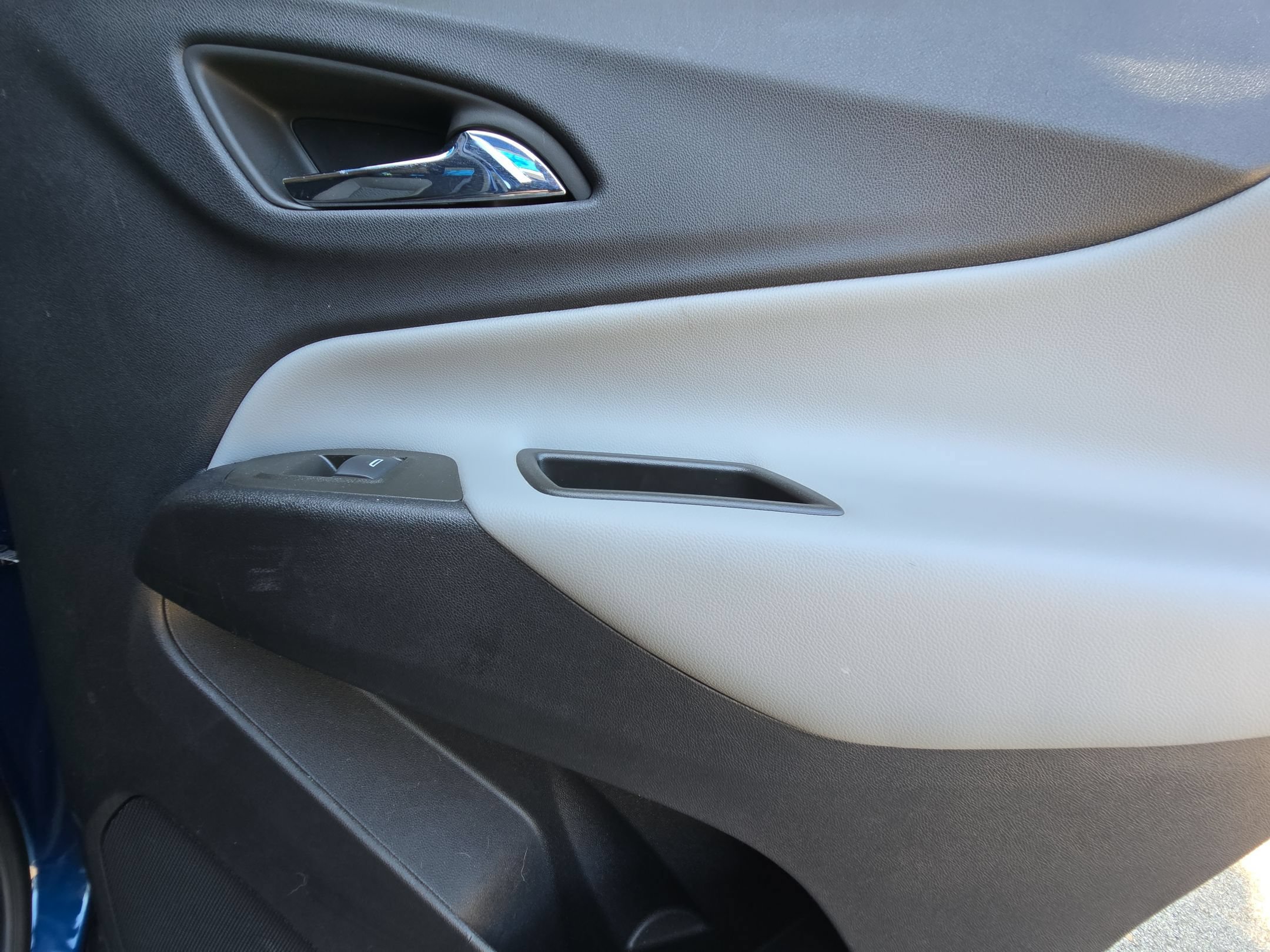 Used 2023 Chevrolet Equinox LS w/ LS Convenience Package FWD image 26