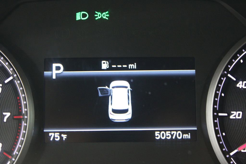 Used 2022 Hyundai Santa Fe SEL FWD image 39