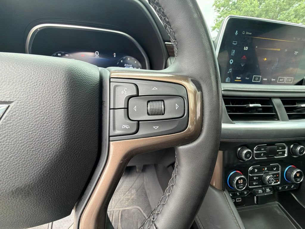 Used 2023 Chevrolet Suburban High Country w/ Premium Package 2 AWD/4WD image 27