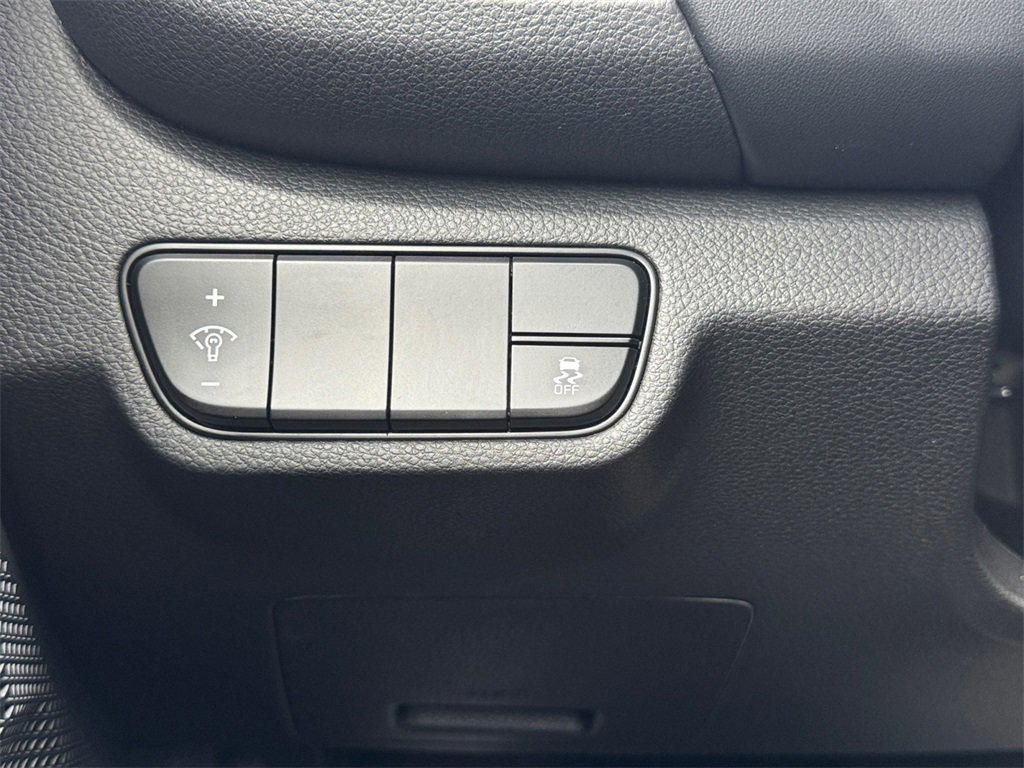 Used 2024 Kia Seltos SX image 23