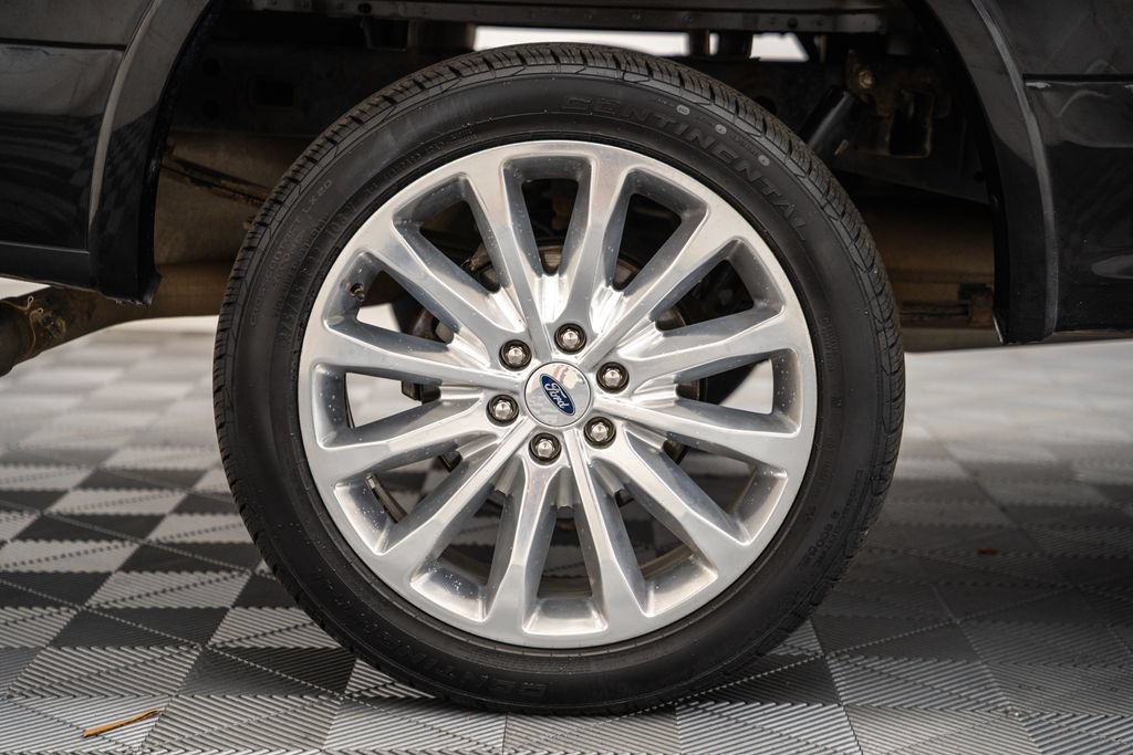 Used 2018 Ford F150 Limited w/ Trailer Tow Package AWD/4WD image 23