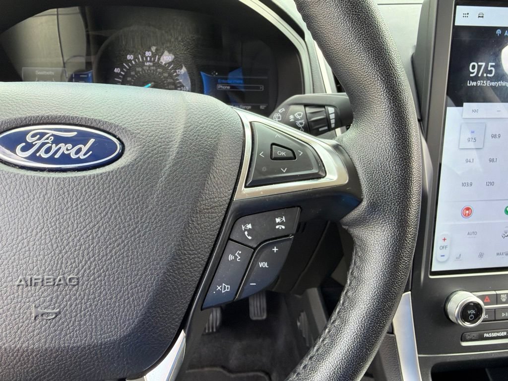 Used 2024 Ford Edge SEL AWD/4WD image 21