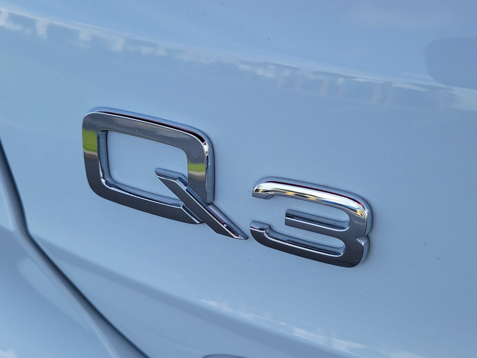 Used 2024 Audi Q3 2.0T Premium AWD/4WD image 6